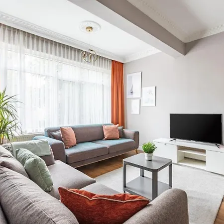 Charming Modern 1bd Airy Kadikoy Gem! #308
