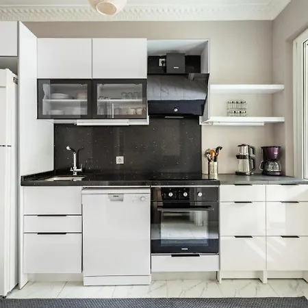 Charming Modern 1bd Airy Kadikoy Gem! #308 דירה *